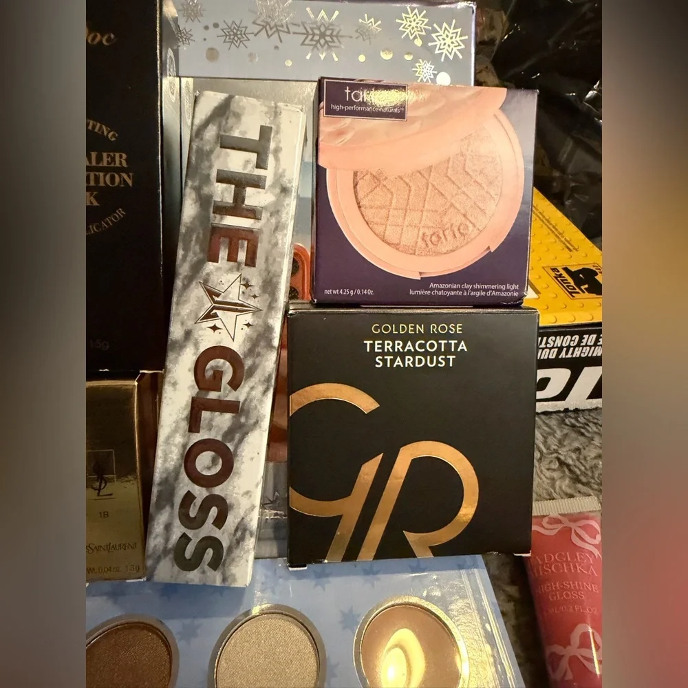 LUXURY Women’s Makeup BUNDLE -Resellers welcome SEE EDIT - Picture 5 of 10